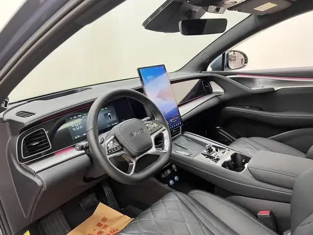 BYD LION 07 2024