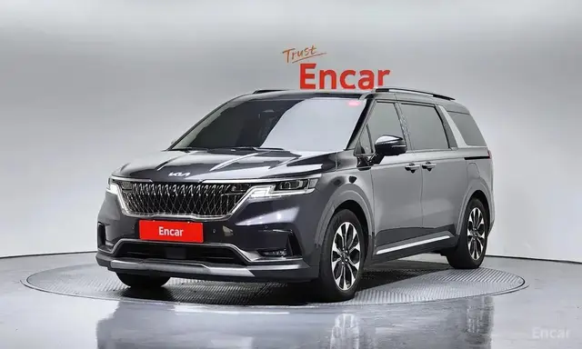 KIA CARNIVAL SIGNATURE 2023