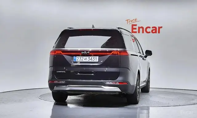 KIA CARNIVAL SIGNATURE 2023