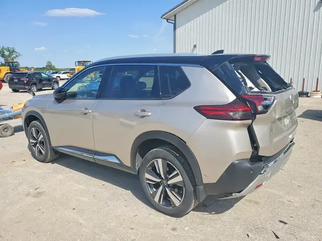 NISSAN ROGUE PLATINUM 2022
