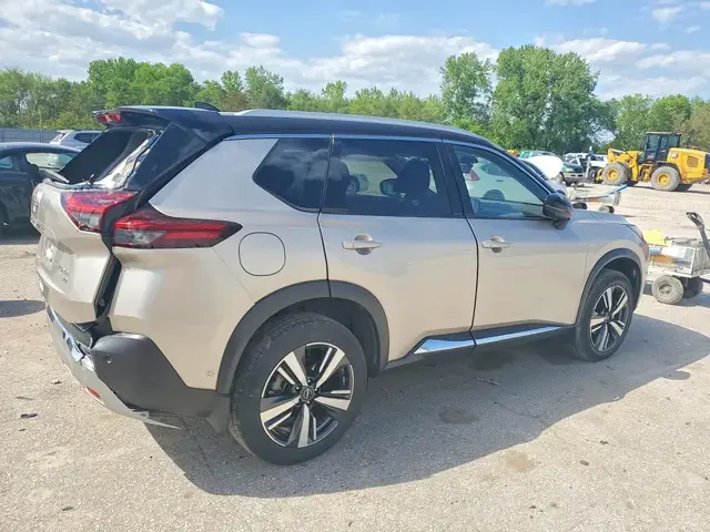 NISSAN ROGUE PLATINUM 2022