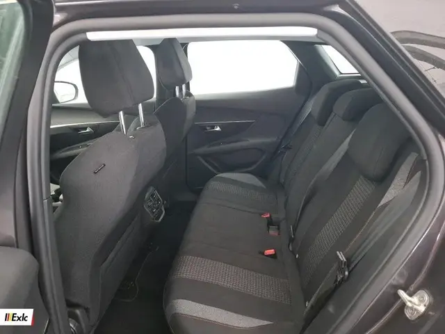 PEUGEOT 3008 2022