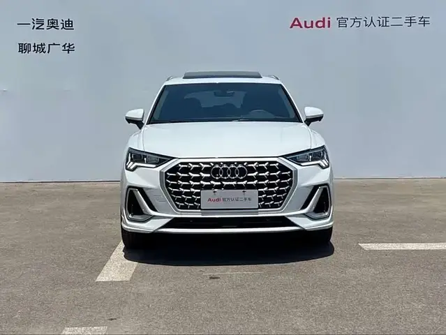 AUDI Q3 2026