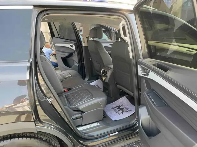 KIA Carnival 2022