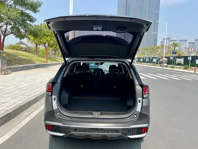 KIA SPORTAGE АДАПТИВНЫЙ КРУИЗ-КОНТРОЛЬ 2022