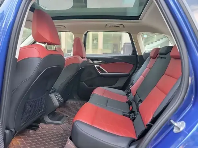 BMW IX1 2023