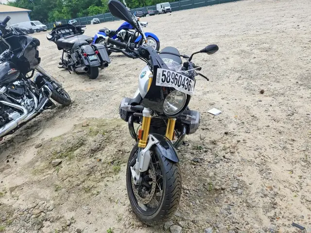 BMW R NINE T 2018