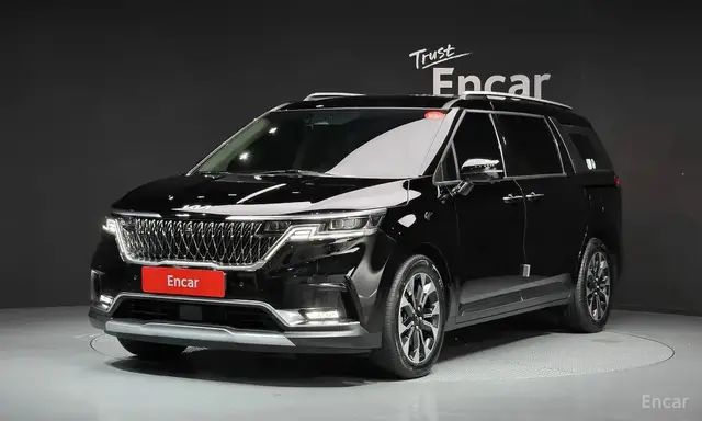 KIA CARNIVAL SIGNATURE 2022