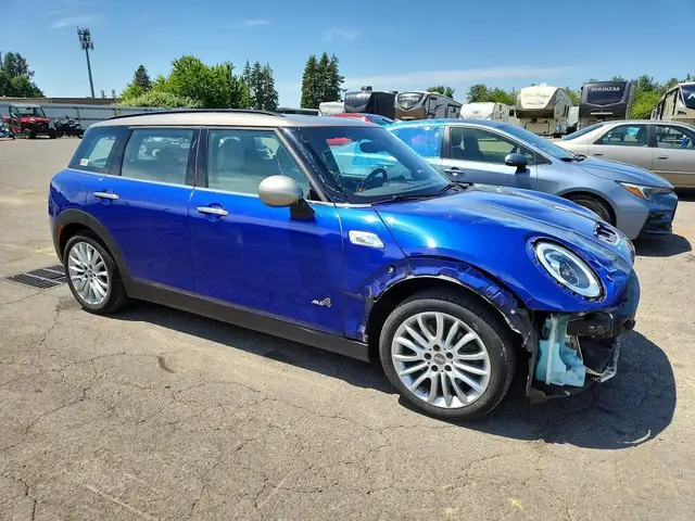 MINI CLUBMAN 2019