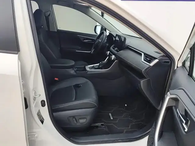 TOYOTA RAV4 2023