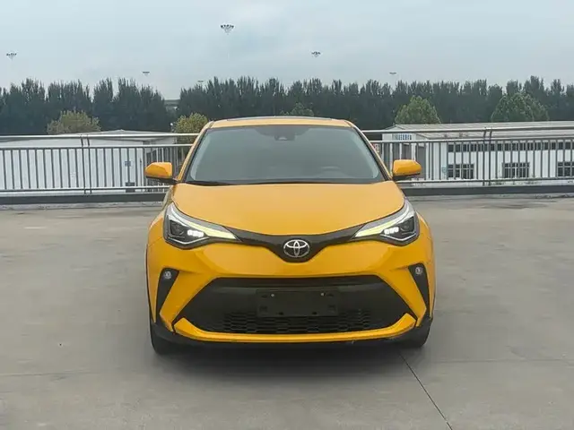 TOYOTA C-HR 2022