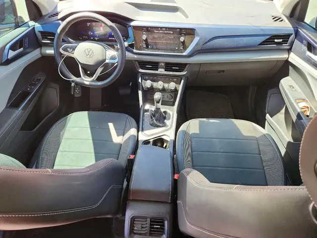VOLKSWAGEN TAOS SE 2024