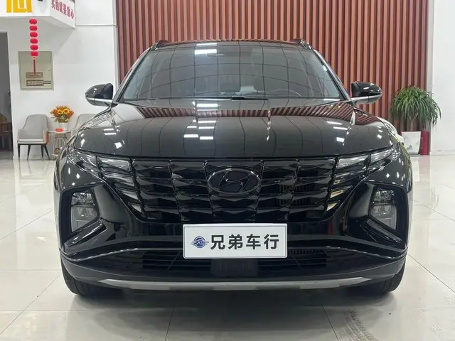 HYUNDAI TUCSON LUX PREMIUM EDITION 2022