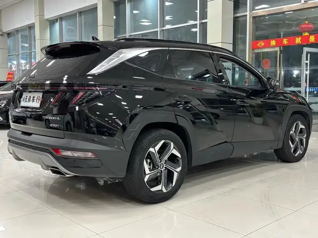 HYUNDAI TUCSON LUX PREMIUM EDITION 2022