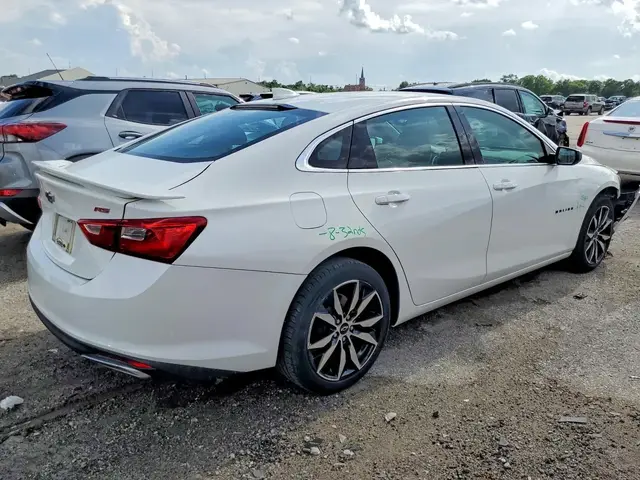 CHEVROLET MALIBU 2022