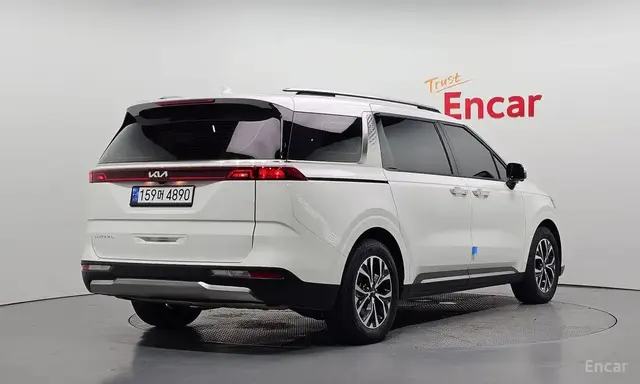KIA CARNIVAL 2022
