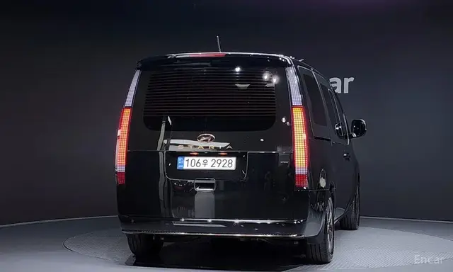 HYUNDAI STARIA 2021