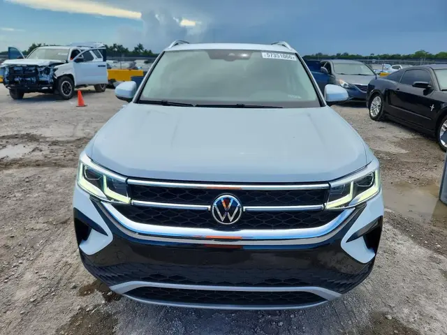 VOLKSWAGEN TAOS SEL 2022