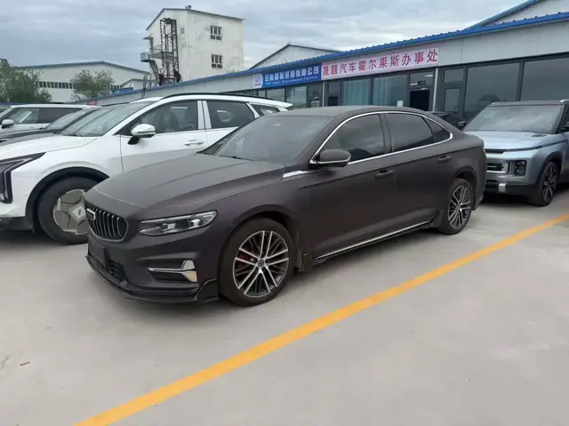 GEELY OKAVANGO 2023
