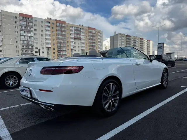 MERCEDES-BENZ E450 2021