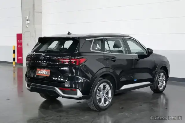 FORD EQUATOR SPORT 2023