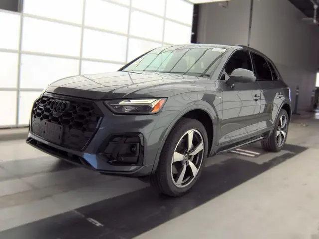 AUDI Q5 S LINE 2023