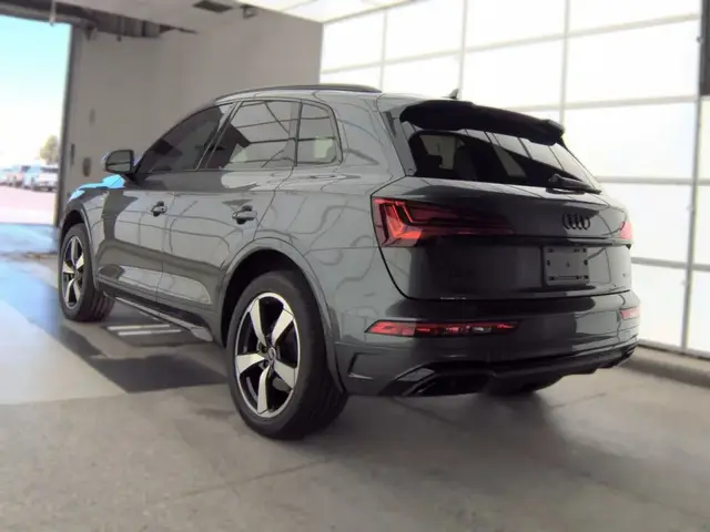 AUDI Q5 S LINE 2023