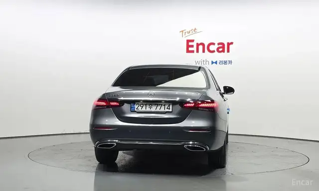 MERCEDES-BENZ E-CLASS 2022