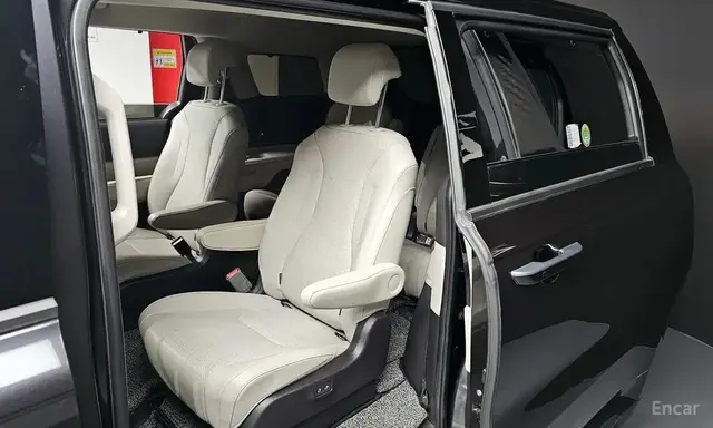 KIA CARNIVAL PRESTIGE 2022