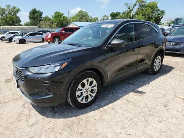 FORD ESCAPE 2023