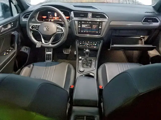 VOLKSWAGEN TIGUAN 2022
