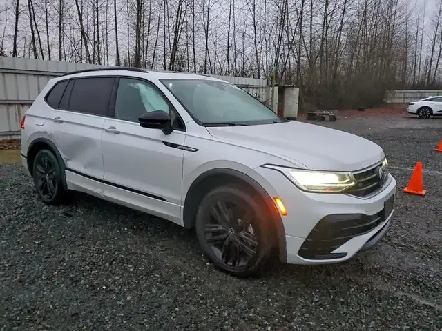 VOLKSWAGEN TIGUAN 2022