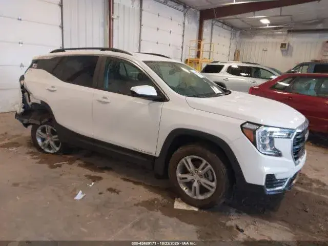 GMC TERRAIN AWD SLE 2022