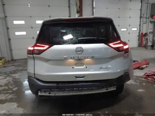 NISSAN ROGUE 2022