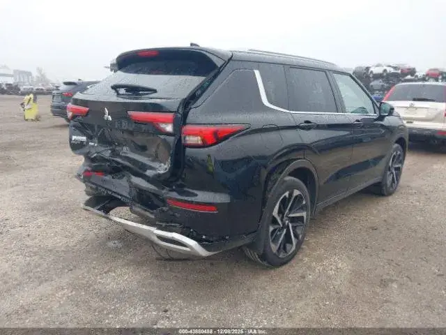 MITSUBISHI OUTLANDER SEL 2023
