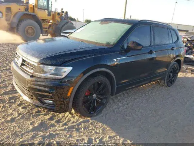 VOLKSWAGEN TIGUAN 2021