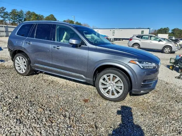 VOLVO XC90 T6 2018