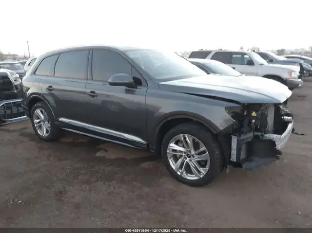 AUDI Q7 2022