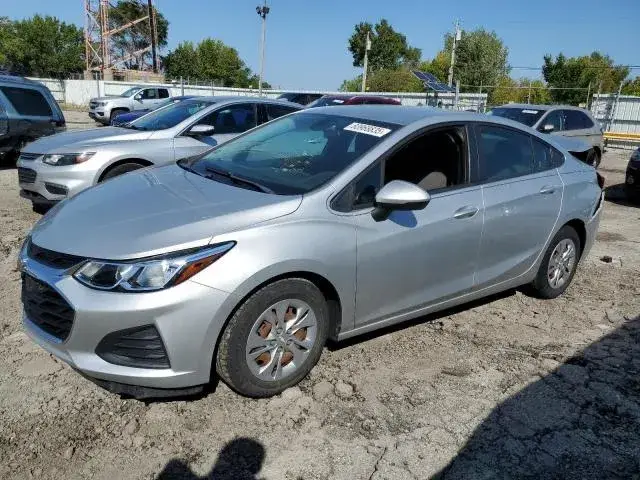 CHEVROLET CRUZE 2019