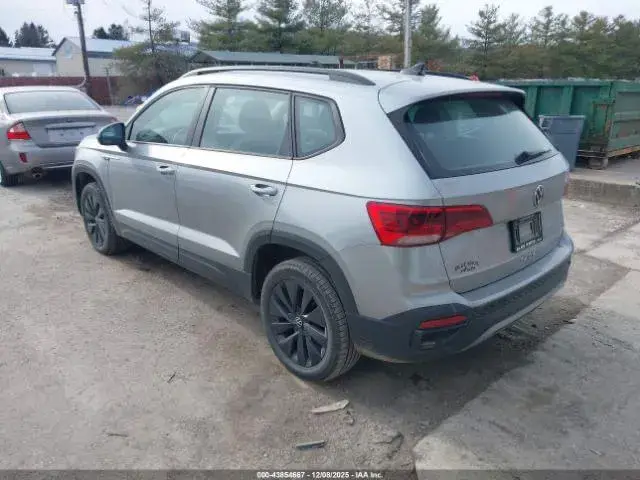 VOLKSWAGEN TAOS 2022