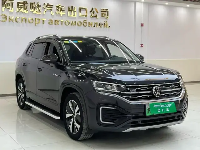 VOLKSWAGEN TAYRON 2021