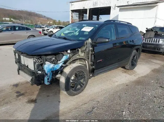 GMC TERRAIN AWD AT4 2023