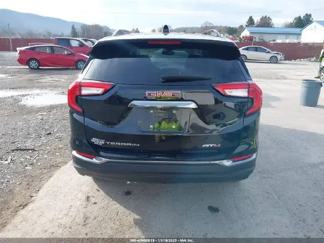 GMC TERRAIN AWD AT4 2023