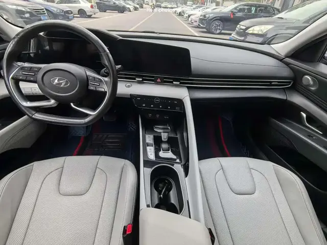 HYUNDAI ELANTRA 2021