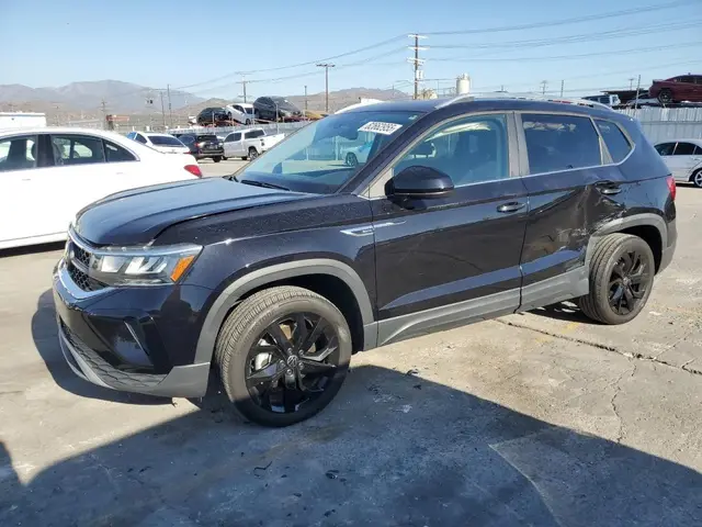 VOLKSWAGEN TAOS SE 2023