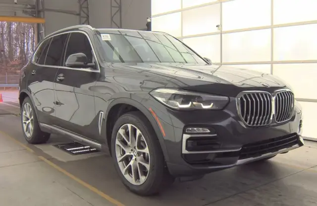 BMW X5 SPORTS ACTIVITY VEHICLE 2019