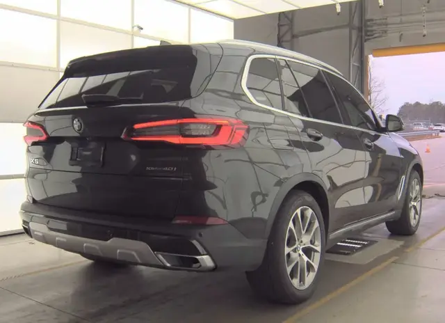BMW X5 SPORTS ACTIVITY VEHICLE 2019