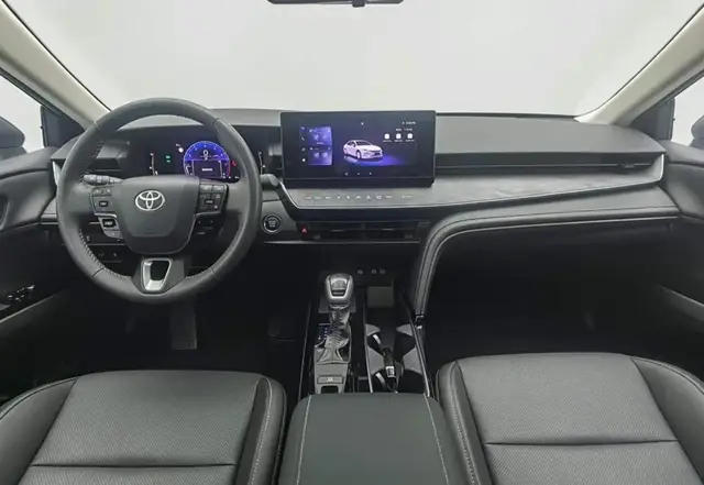 TOYOTA CAMRY 80 LUXURY EDITION 2024