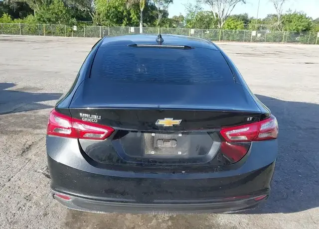 CHEVROLET MALIBU 2022