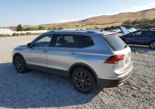 VOLKSWAGEN TIGUAN 2022